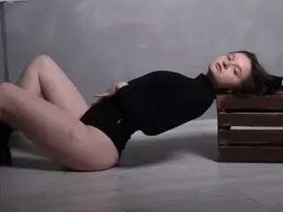 CayleeWebster porn photos shows