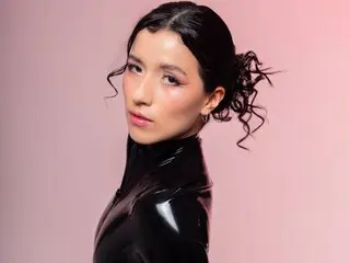 CharlotteHalley pussy real jasmin