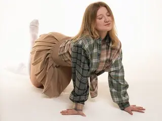 AlicePilgrim real free pussy