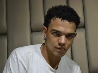 BradStyle naked video pussy