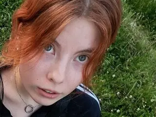 VikkiUnderdue cunt naked amateur