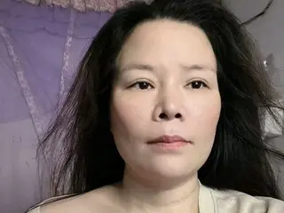 YanisLau jasmine livejasmin.com toy